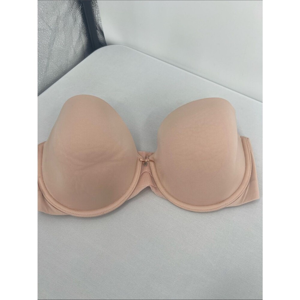 Victoria's Secret Strapless Light Nude Bra
